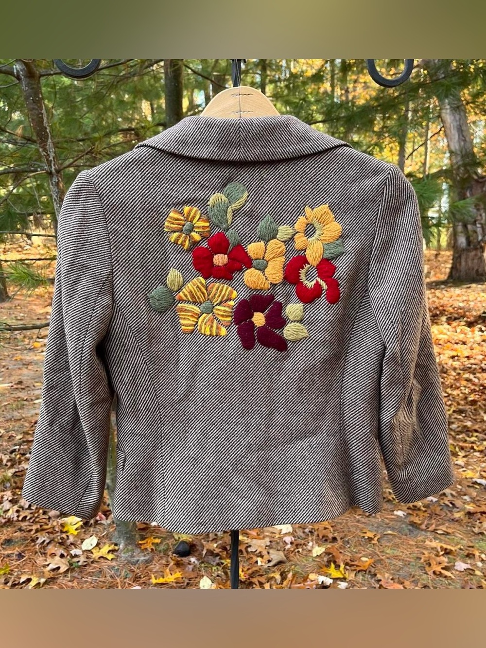 Y2K Sultanna Frantsuzova Russian Designer Embroidered Wool Fitted Blazer Jacket